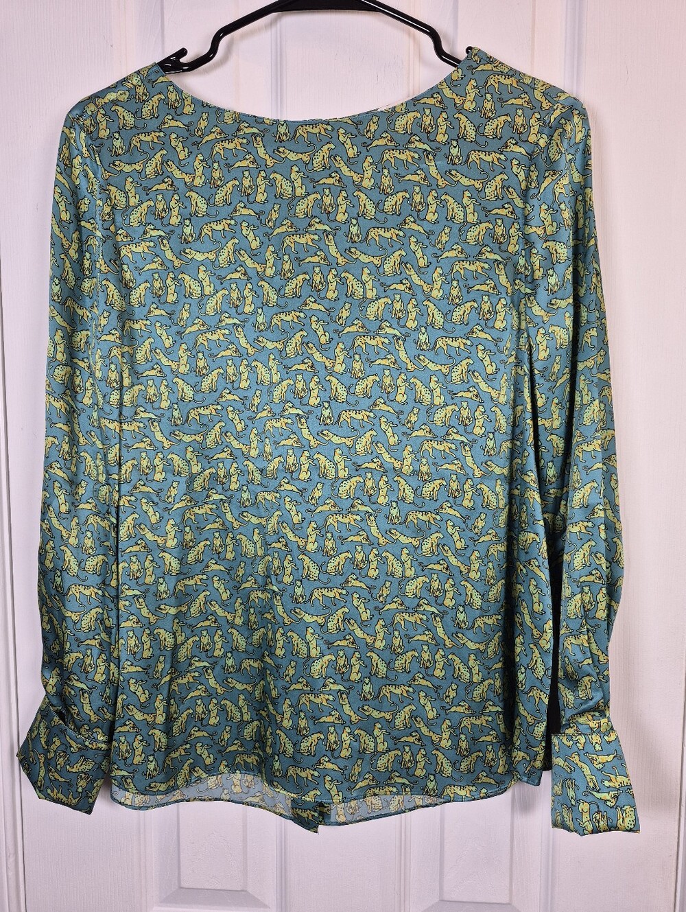 CARESTE 100% Silk Teal Cheetah Print Boat Neck Blouse Top M Designer Luxury